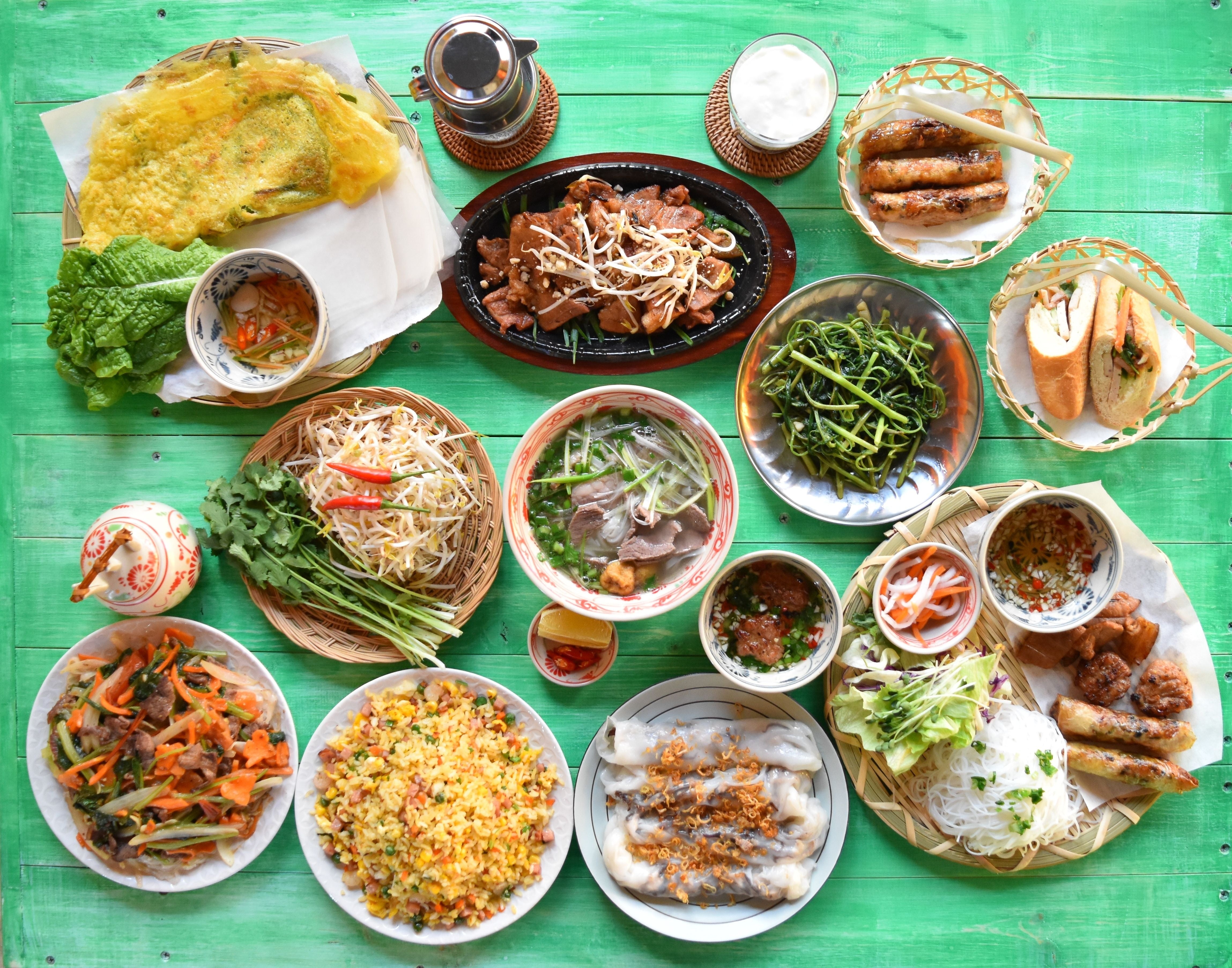 Ingredients that Define Vietnamese Cooking/ Nguyên Liệu Mấu Món Ăn Ngon Việt Nam